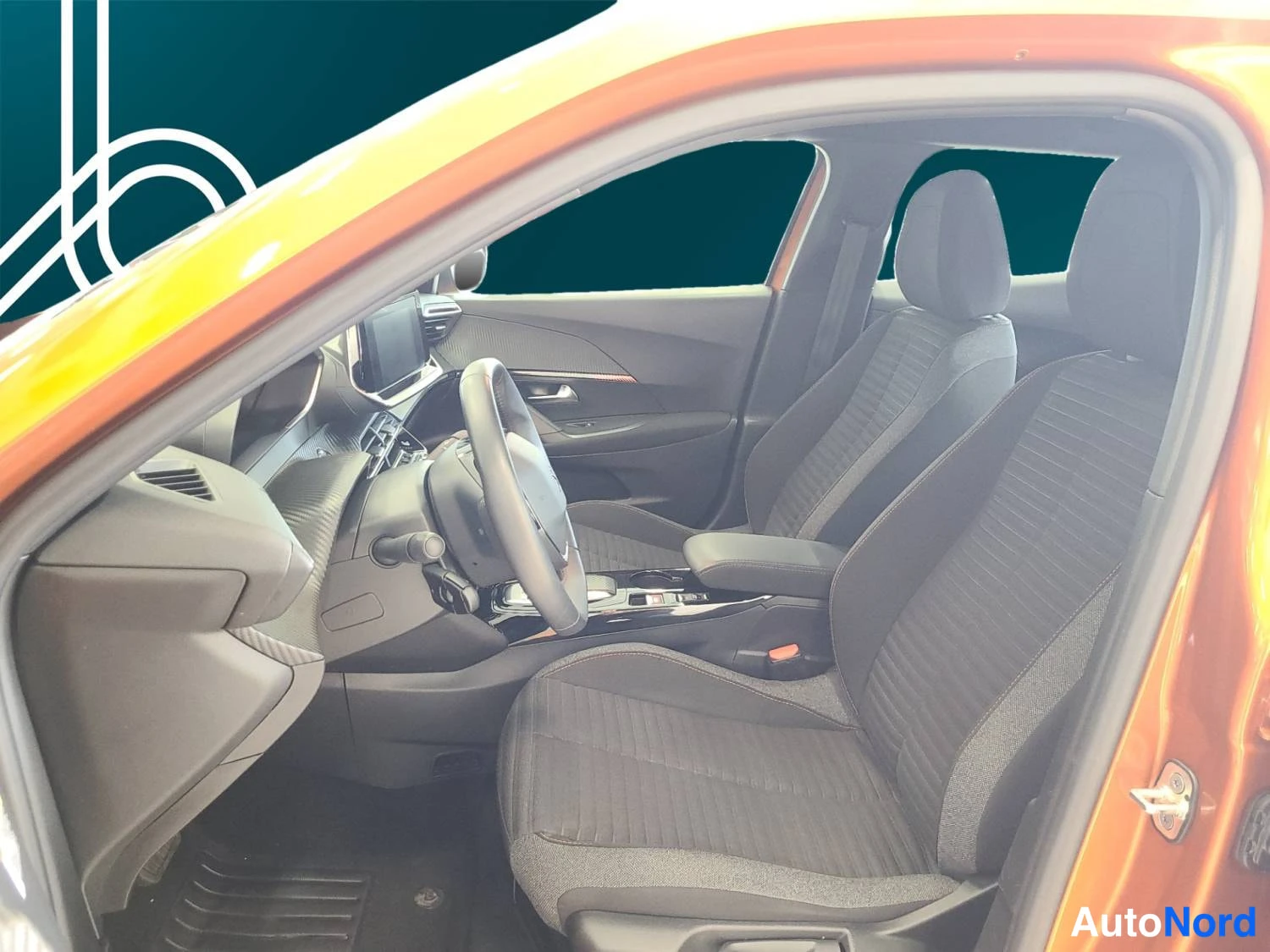 Oranssi Peugeot E-2008 2023, kuva 9