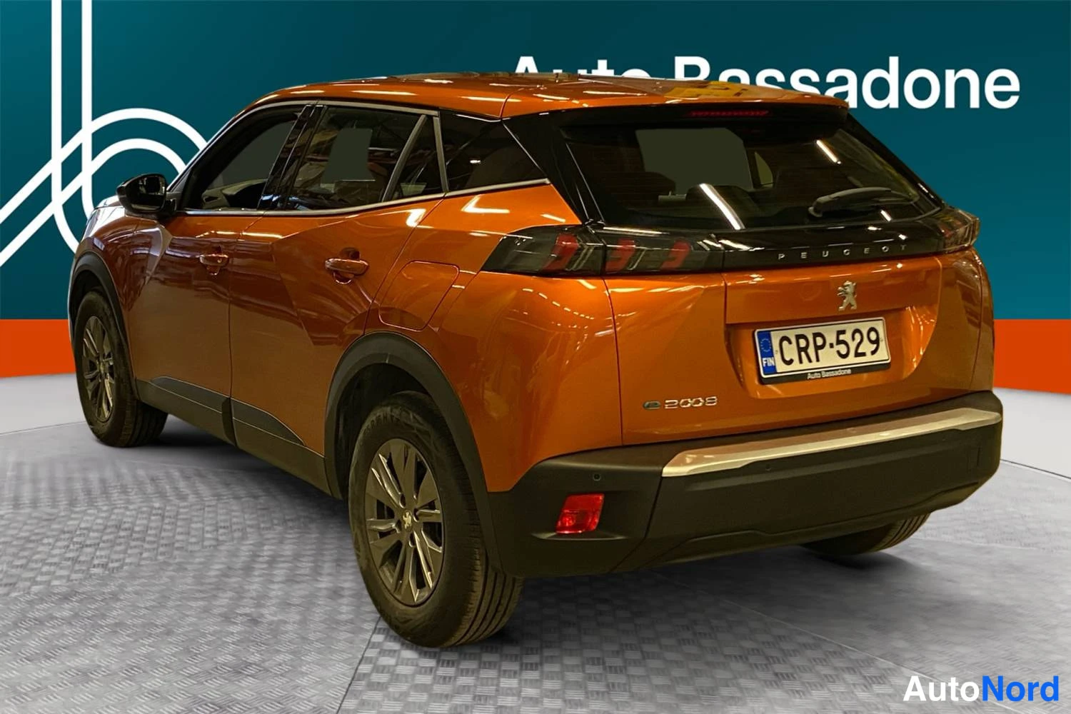 Oranssi Peugeot E-2008 2023, takaviisto, kuva 8