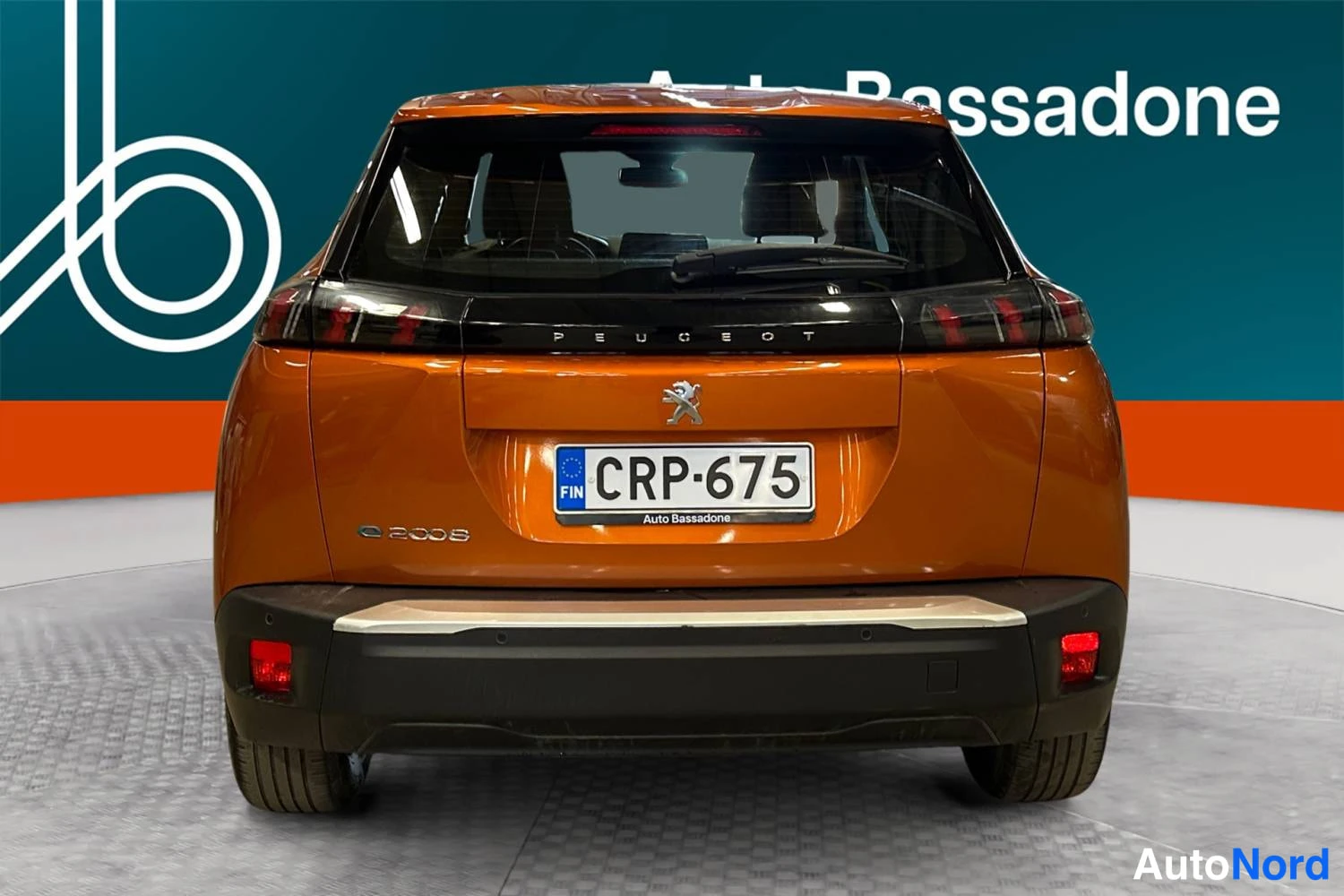 Oranssi Peugeot E-2008 2023, takaa, kuva 7