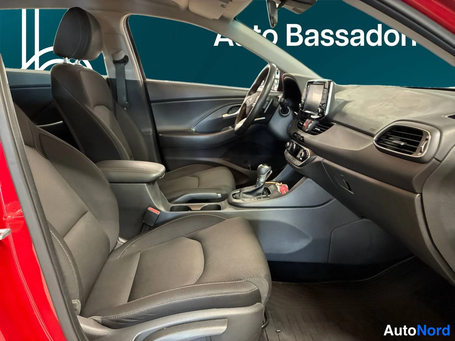Punainen Hyundai I30 2021, kuva 17
