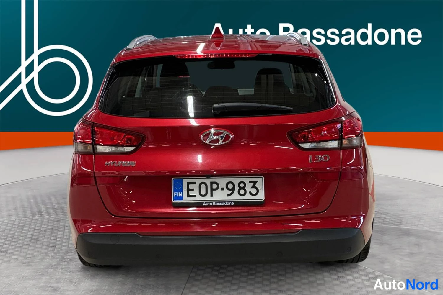 Punainen Hyundai I30 2021, takaa, kuva 11