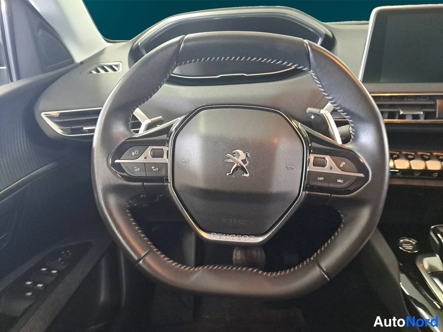Sininen Peugeot 3008 2022, kuva 13