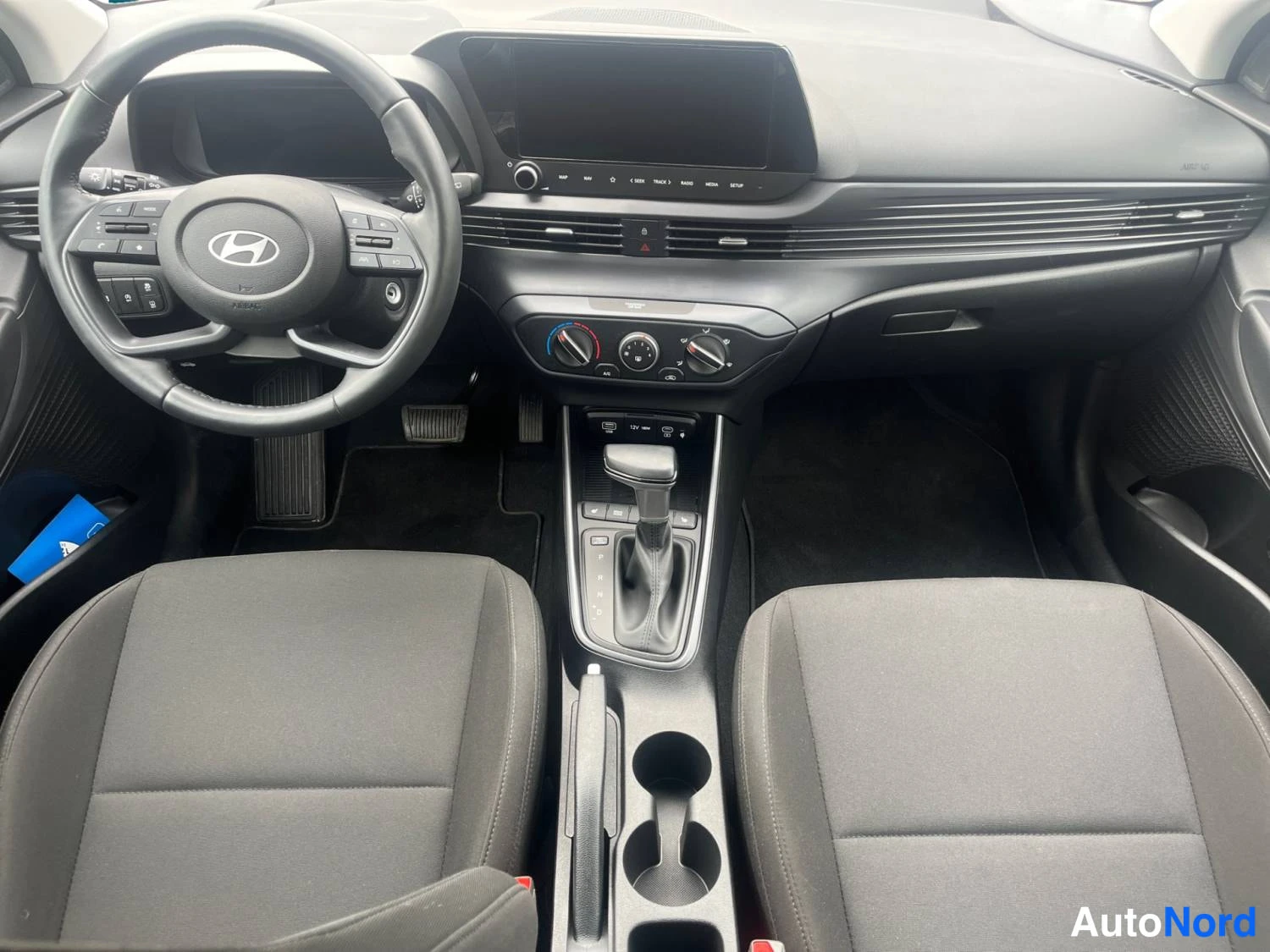 Valkoinen Hyundai I20 2025, kuva 9