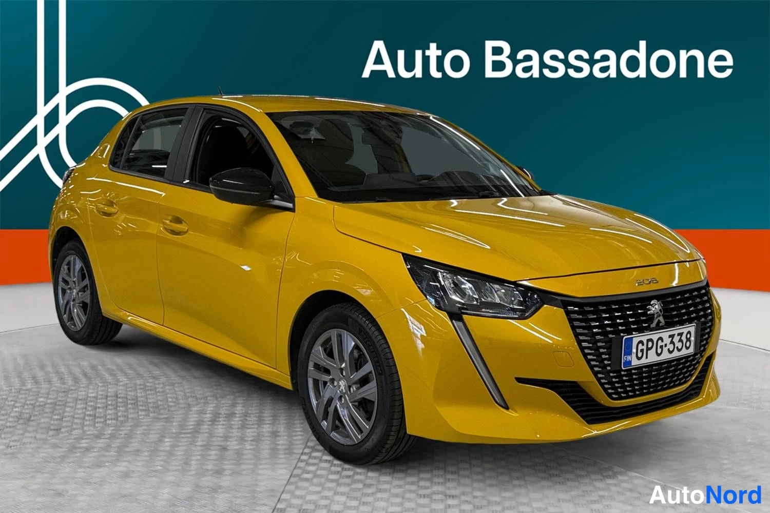 Keltainen Peugeot 208 2022, kuva 23