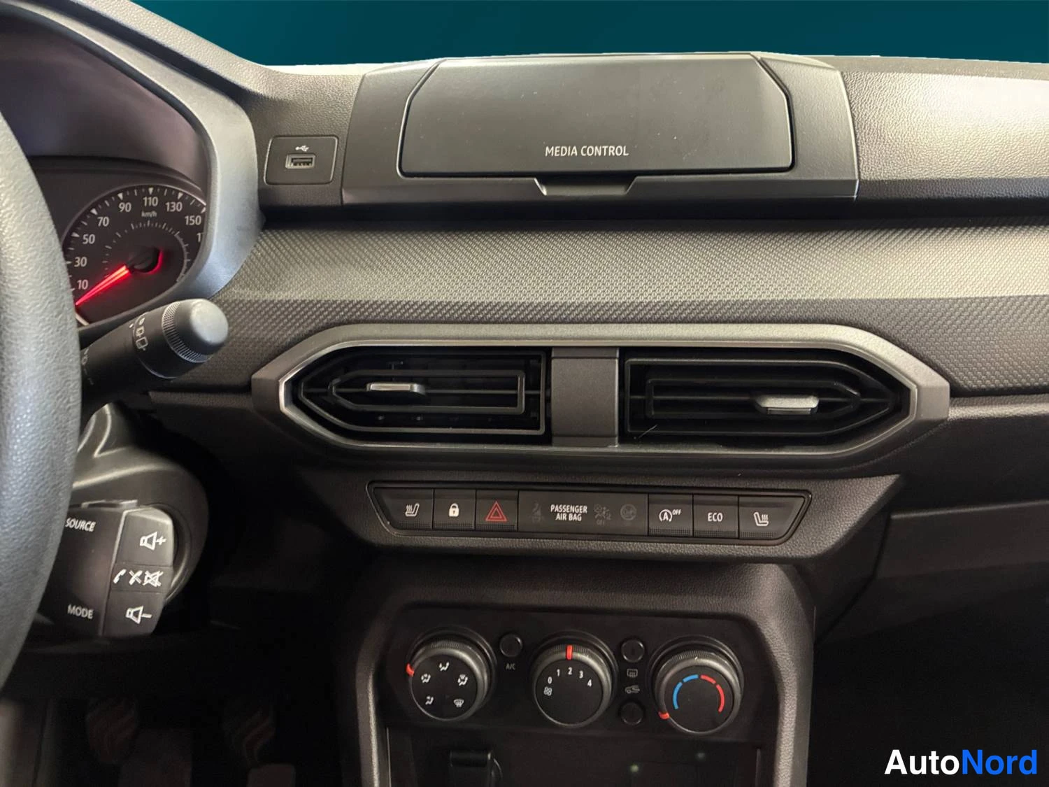 Harmaa Dacia Sandero 2022, kuva 12