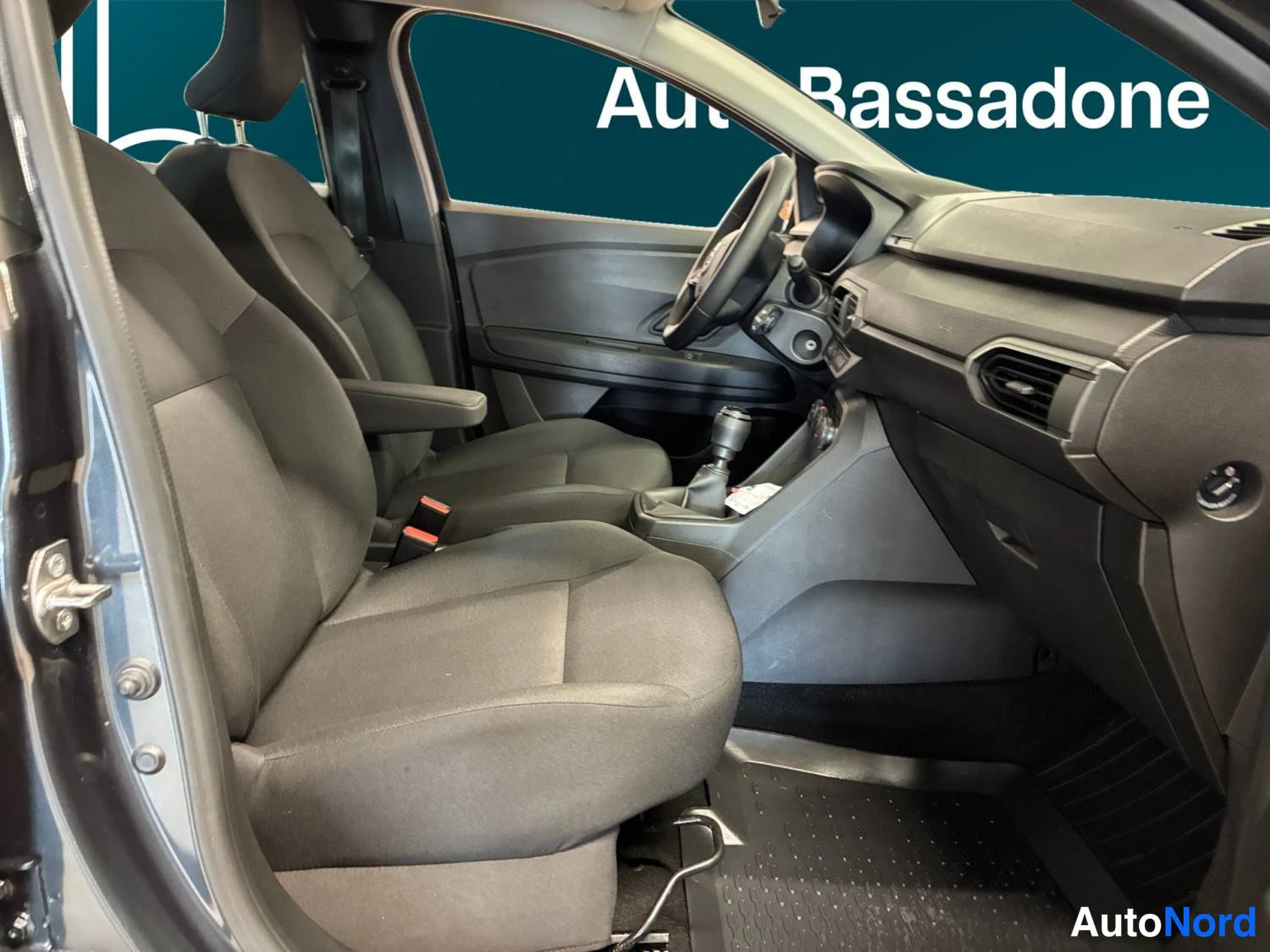 Harmaa Dacia Sandero 2022, kuva 21