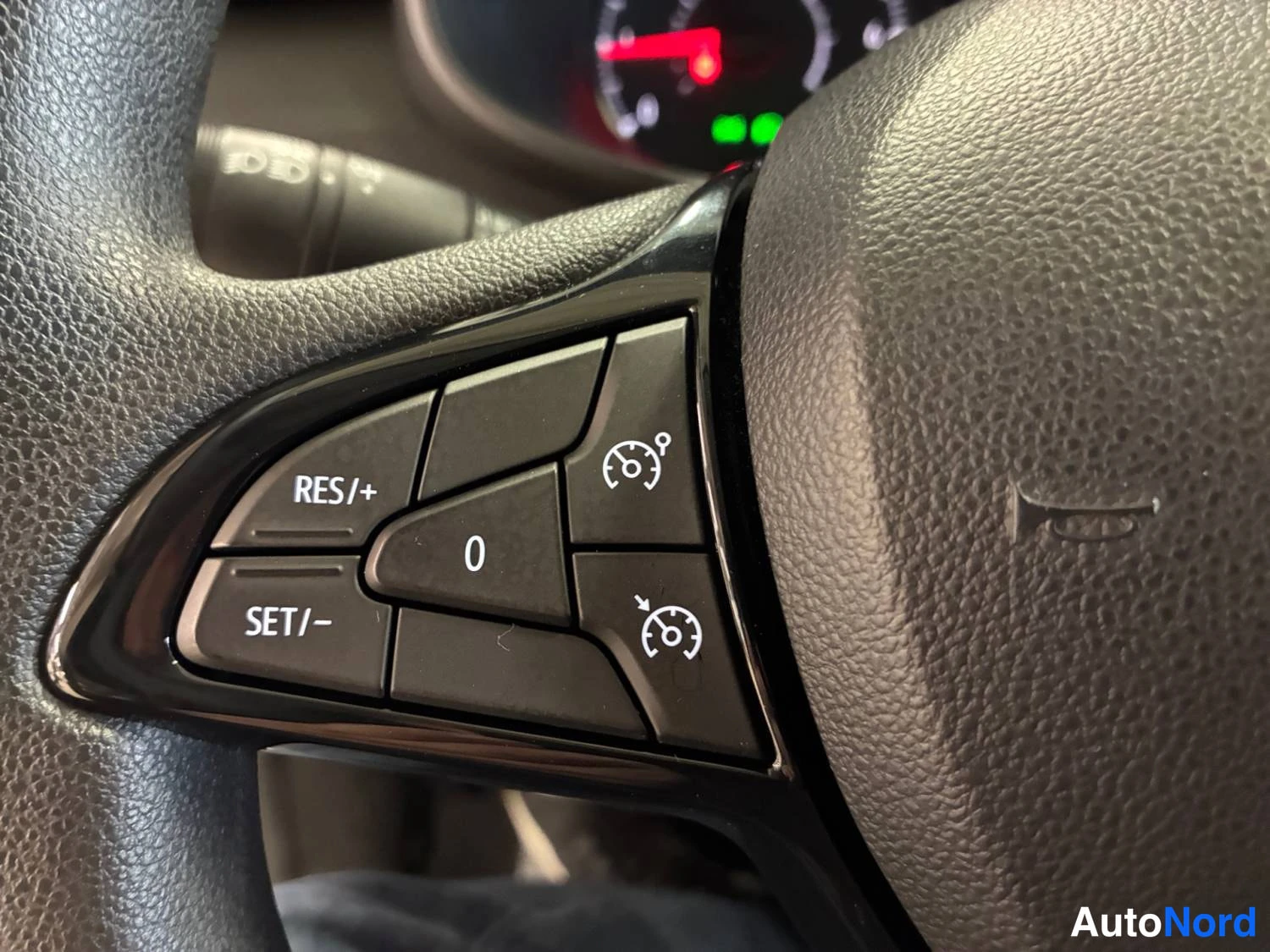Harmaa Dacia Sandero 2022, kuva 24