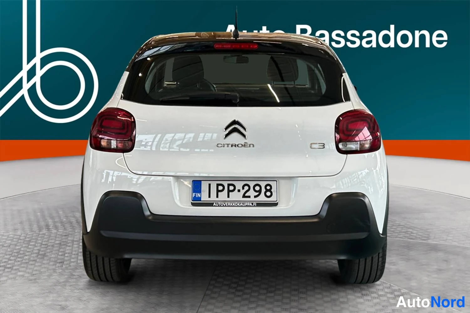 Valkoinen Citroen C3 2022, takaa, kuva 9