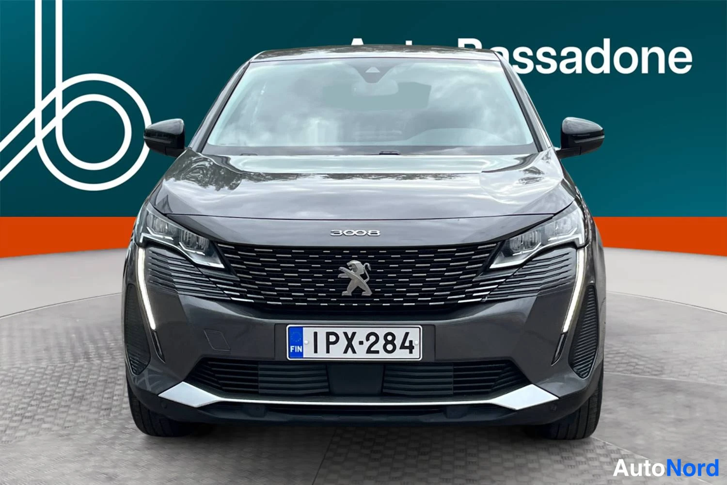 Harmaa Peugeot 3008 2022, edestä, kuva 4