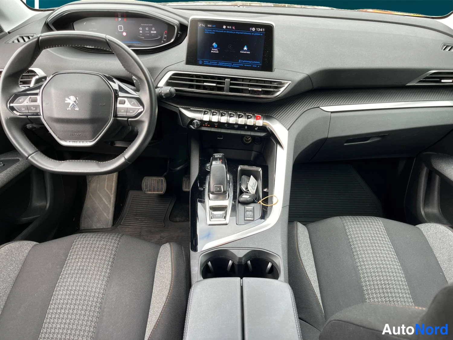 Harmaa Peugeot 3008 2022, kuva 10