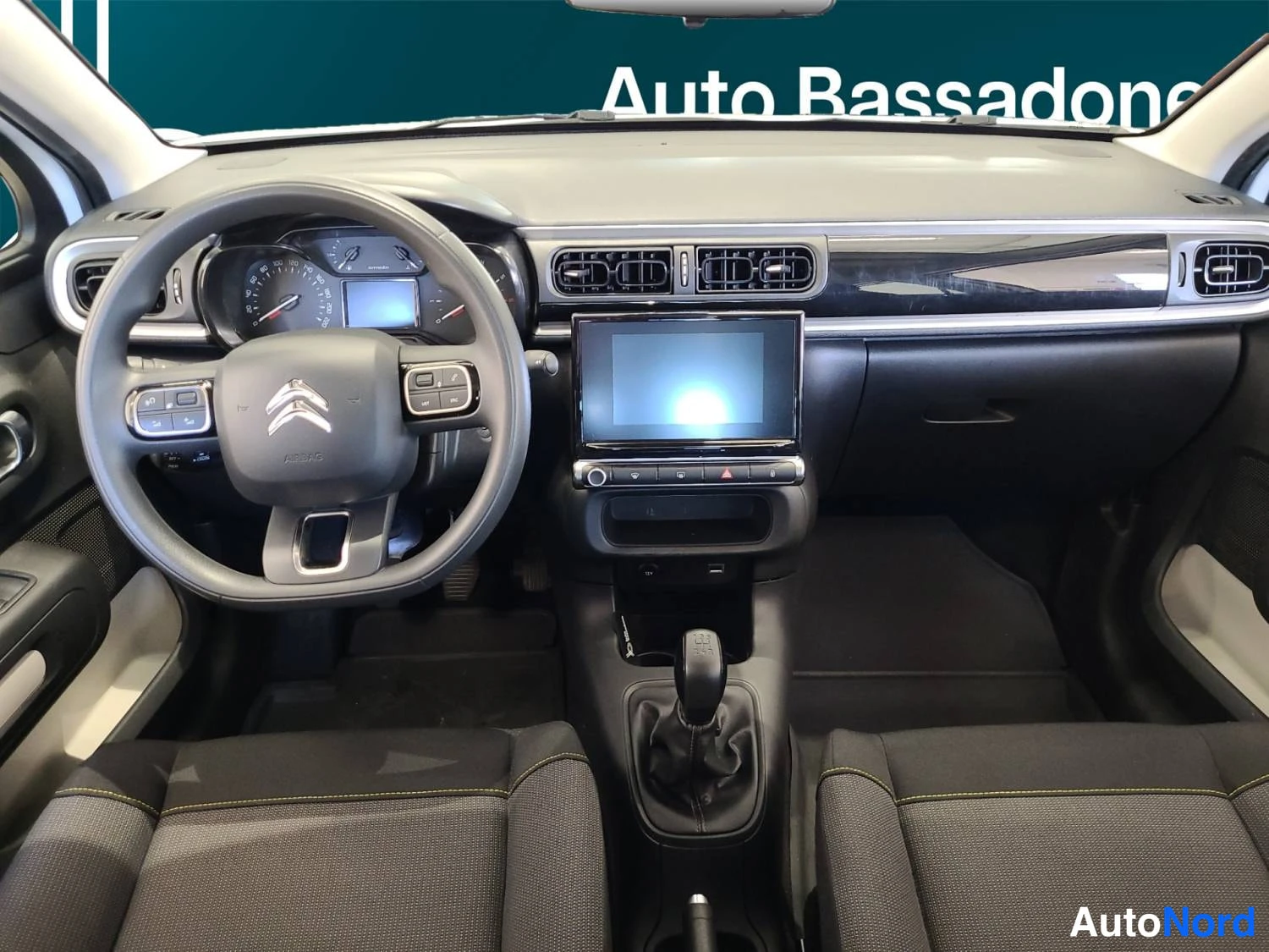 Valkoinen Citroen C3 2022, kuva 10