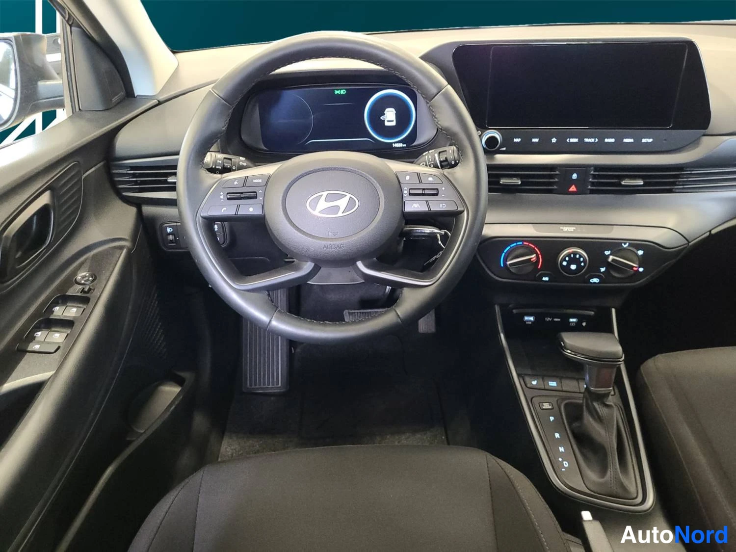 Musta Hyundai I20 2025, kuva 16