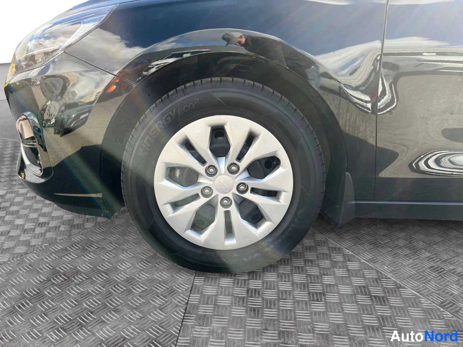 Musta Hyundai I30 2025, kuva 15