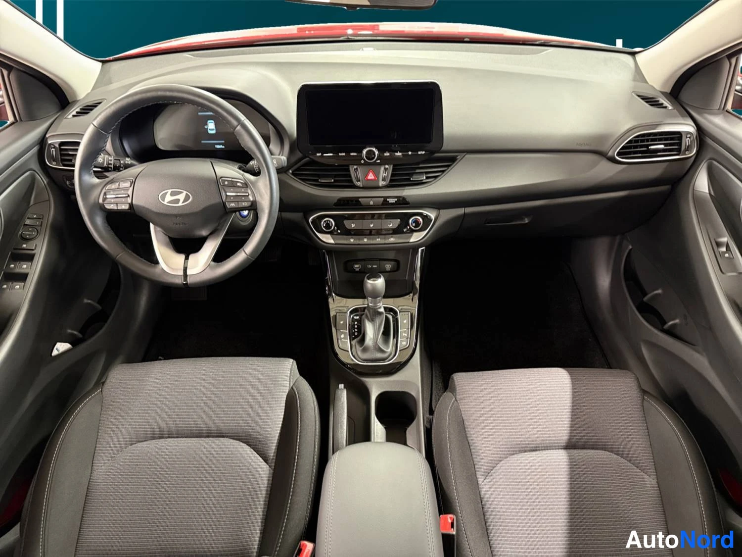 Punainen Hyundai I30 2025, kuva 26