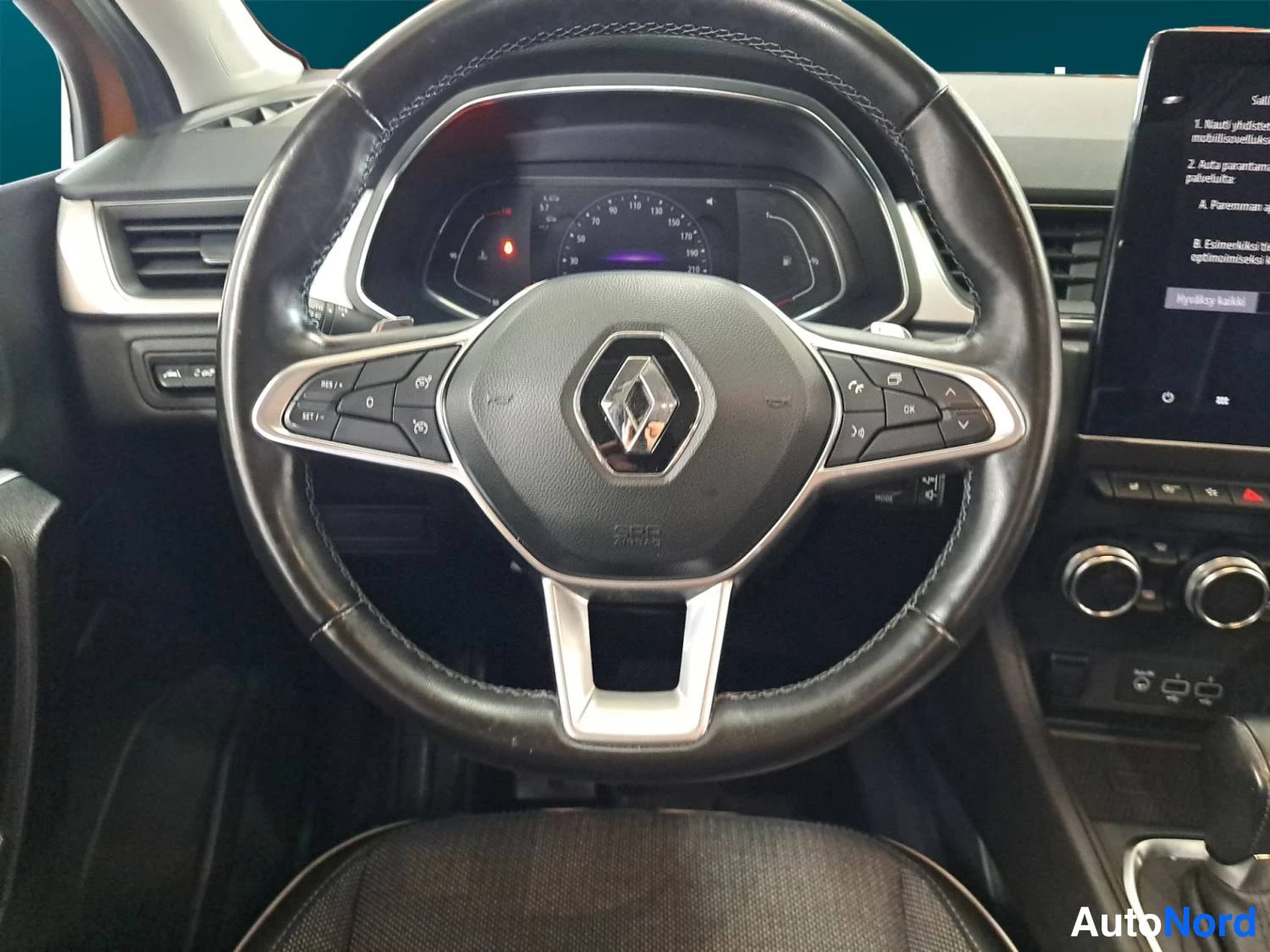 Oranssi Renault Captur 2022, kuva 12