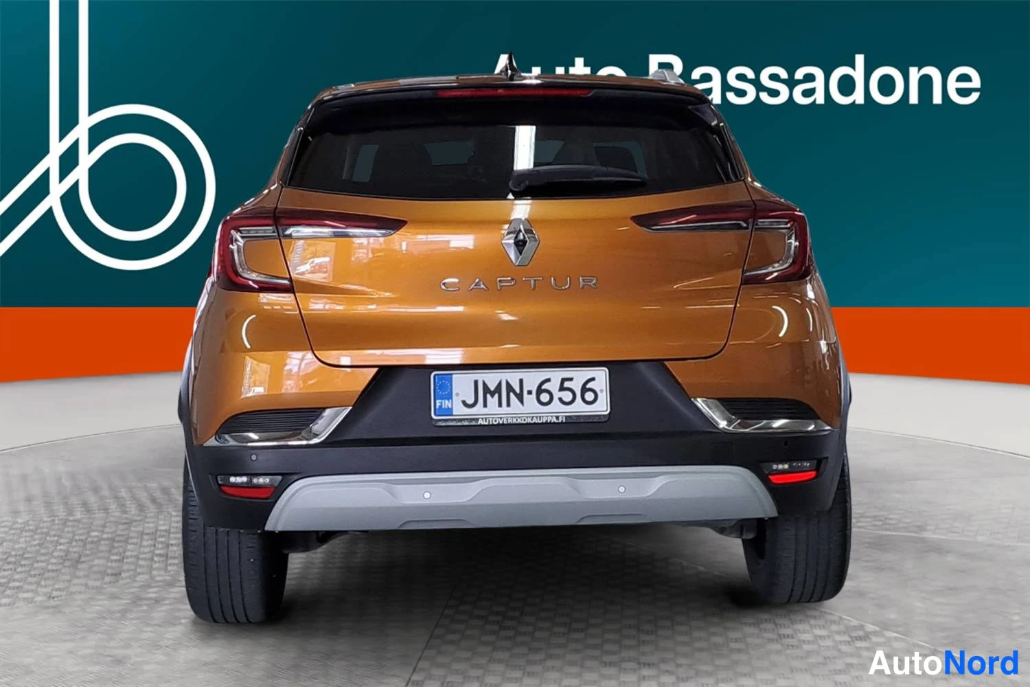 Oranssi Renault Captur 2022, takaa, kuva 8