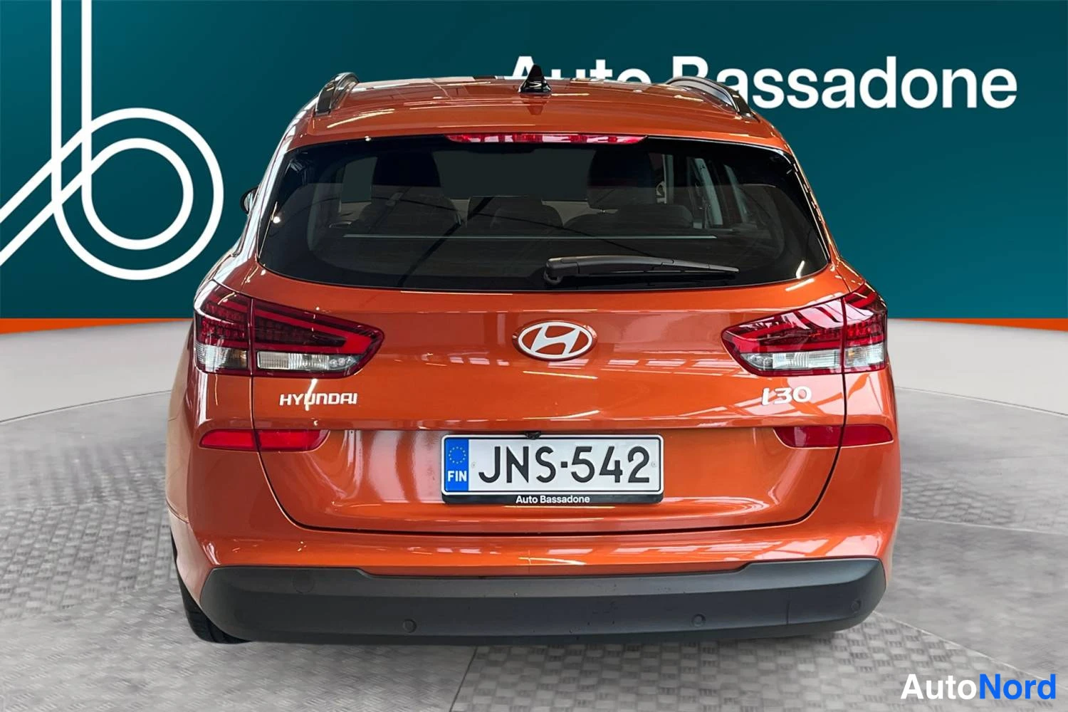 Oranssi Hyundai I30 2025, takaa, kuva 16