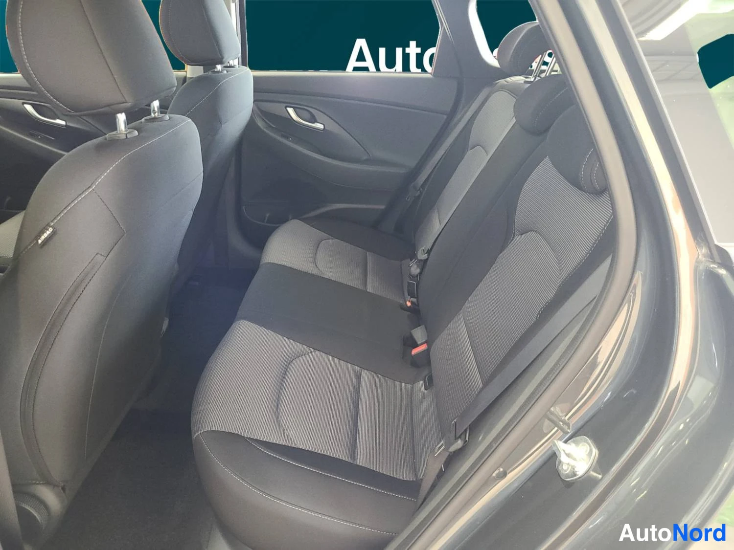 Harmaa Hyundai I30 2025, kuva 24