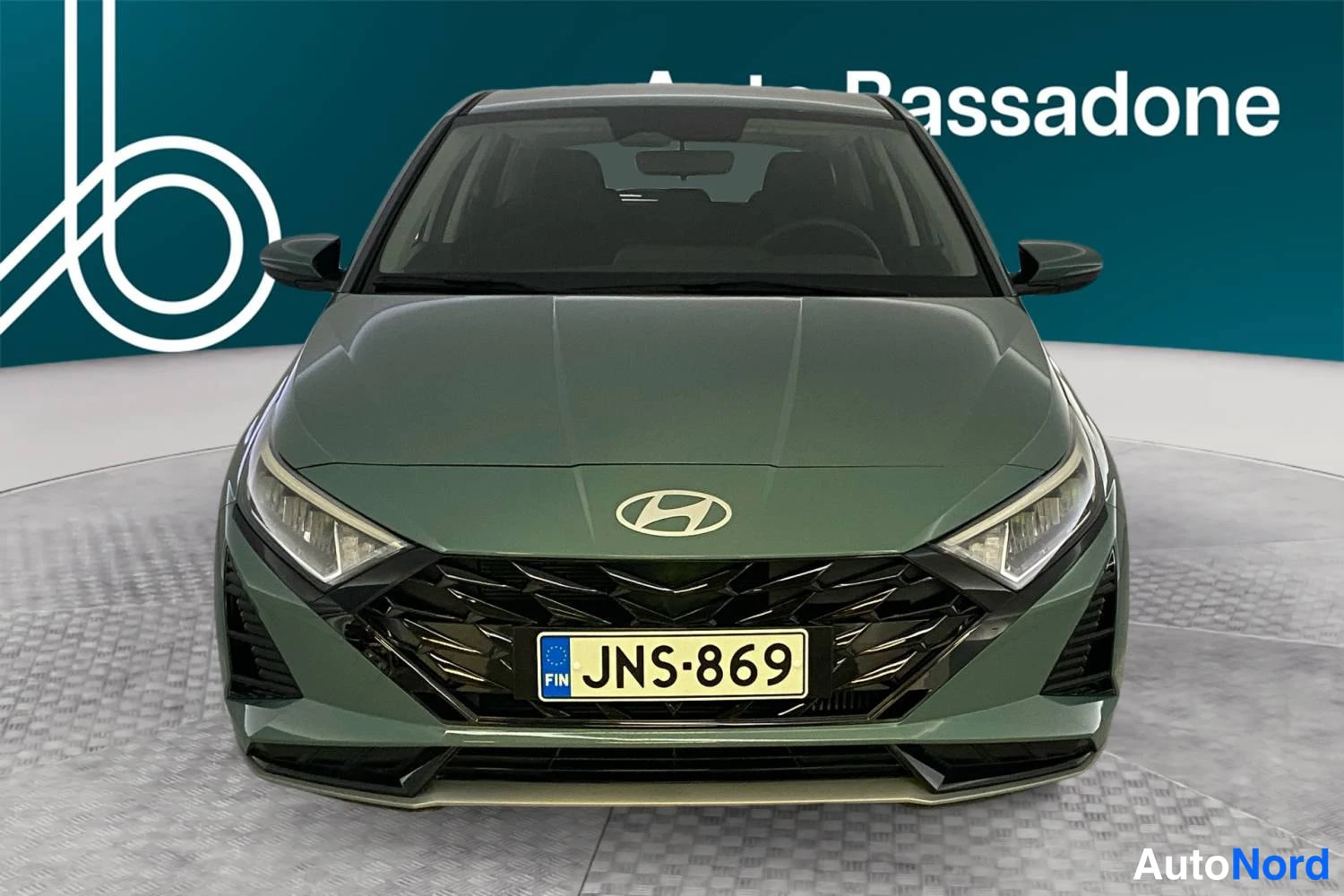 Vihreä Hyundai I20 2025, edestä, kuva 3