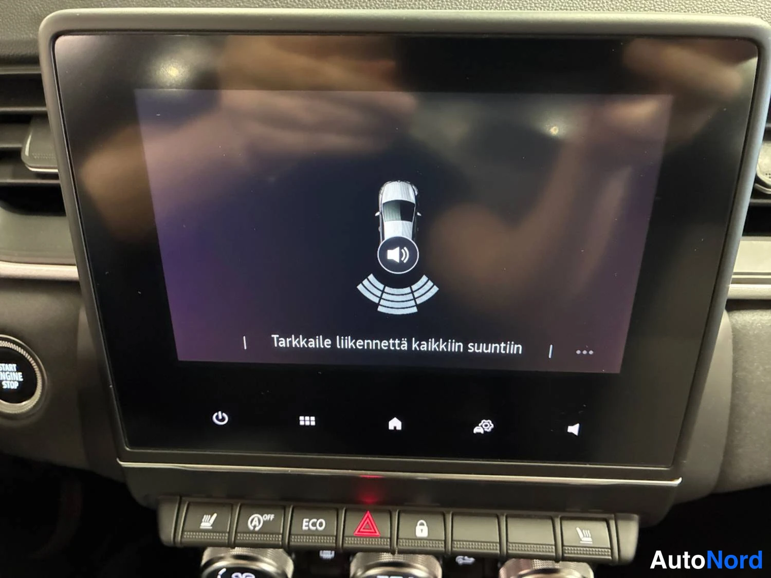 Sininen Renault Captur 2023, kuva 19