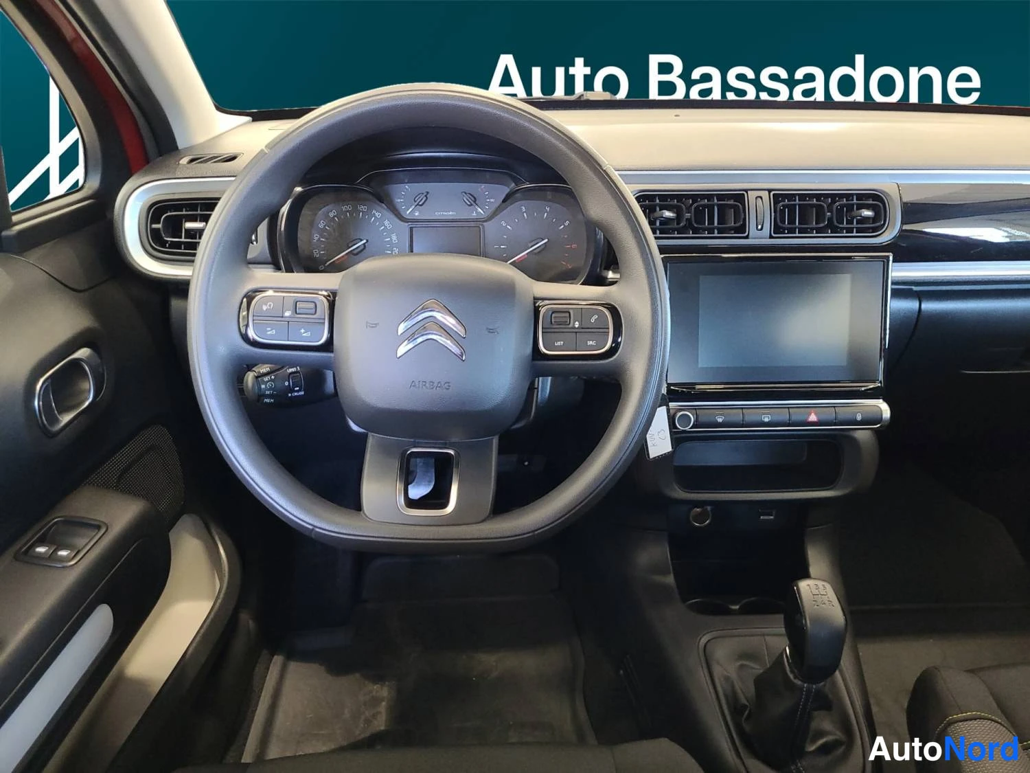 Punainen Citroen C3 2022, kuva 10