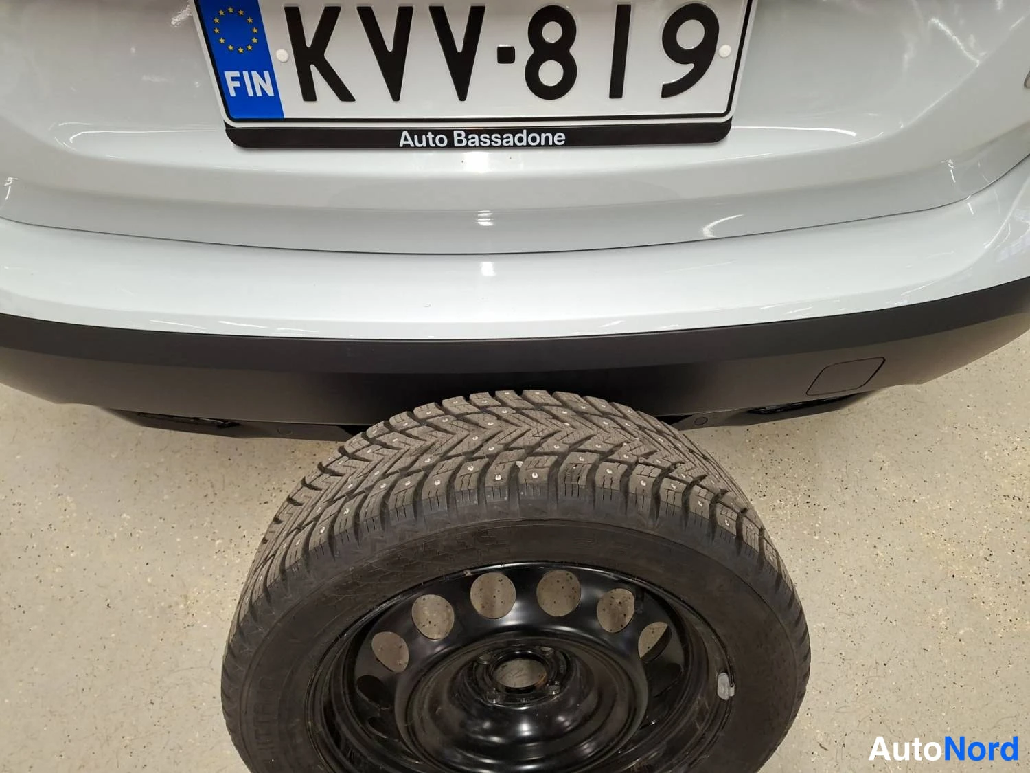 Valkoinen Citroen C4 2024, takaa, kuva 10