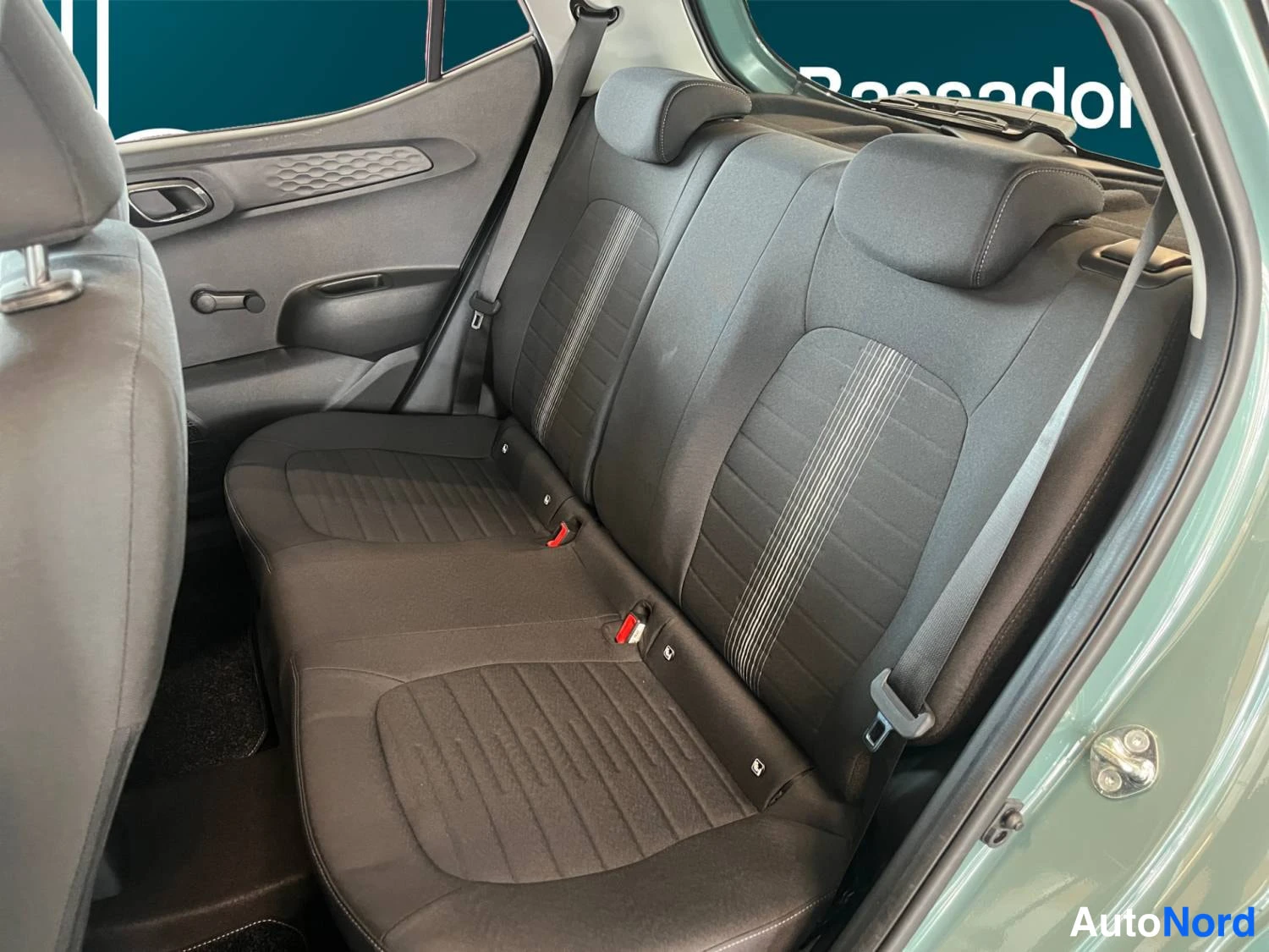Vihreä Hyundai I10 2025, kuva 11