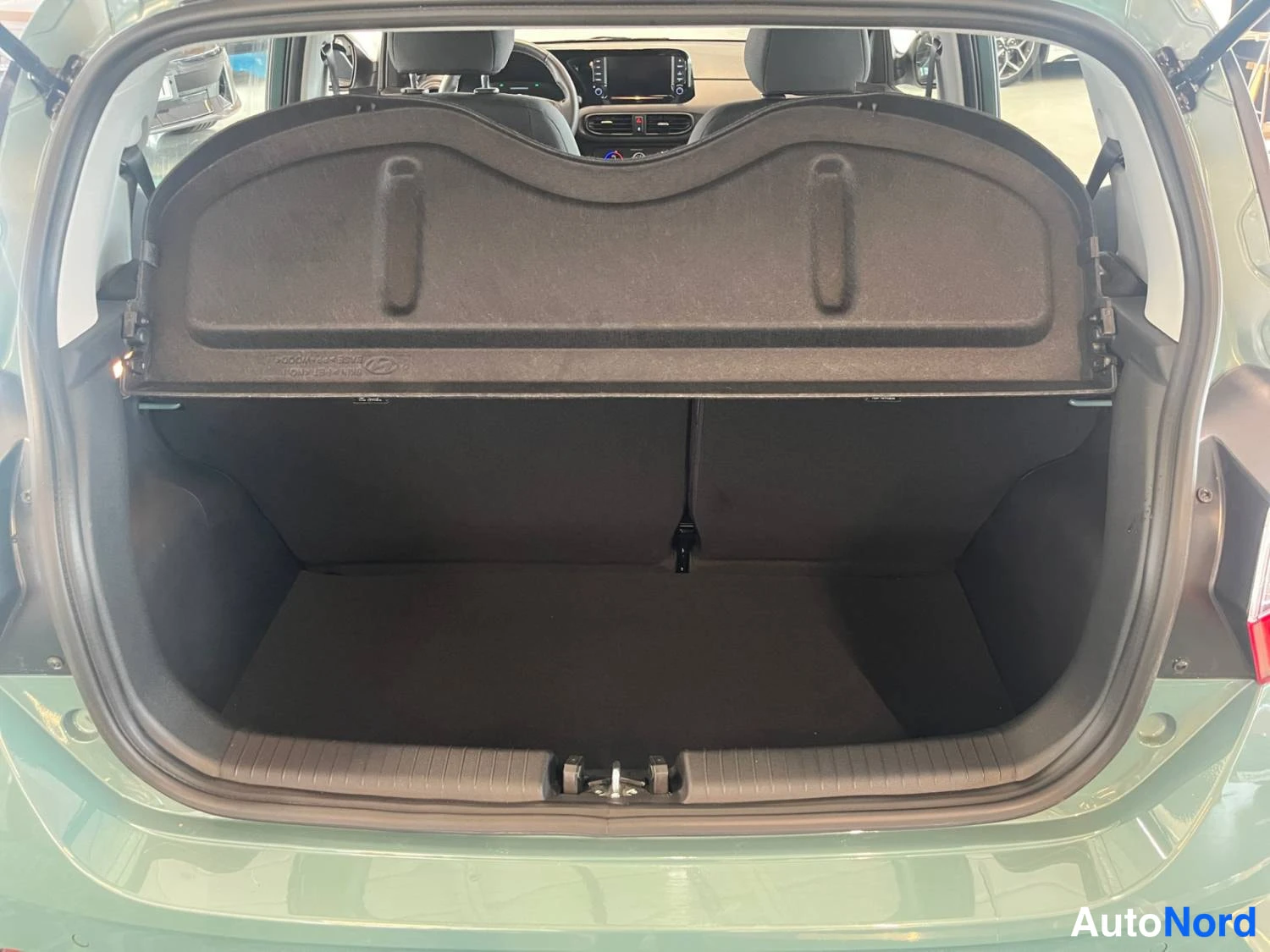 Vihreä Hyundai I10 2025, takaa, kuva 9