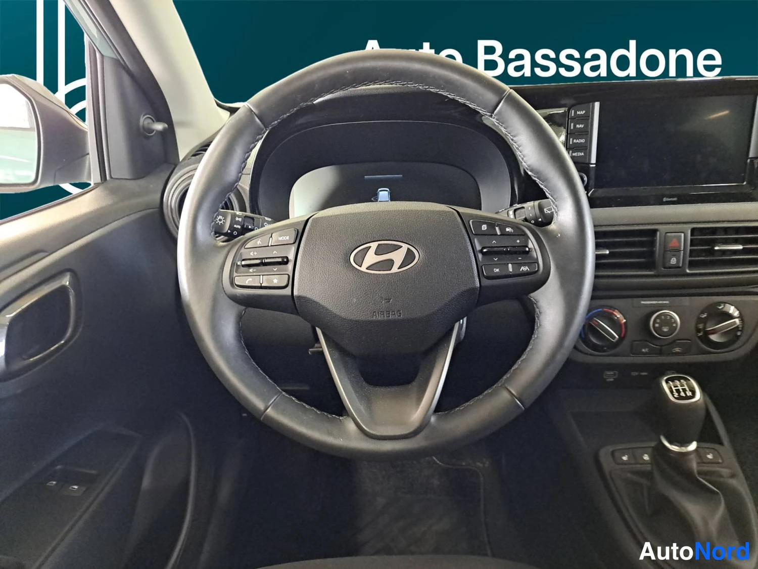 Harmaa Hyundai I10 2025, kuva 14