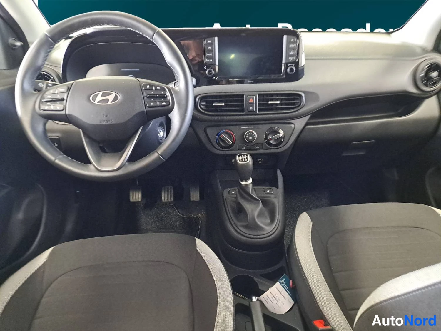 Harmaa Hyundai I10 2025, kuva 12