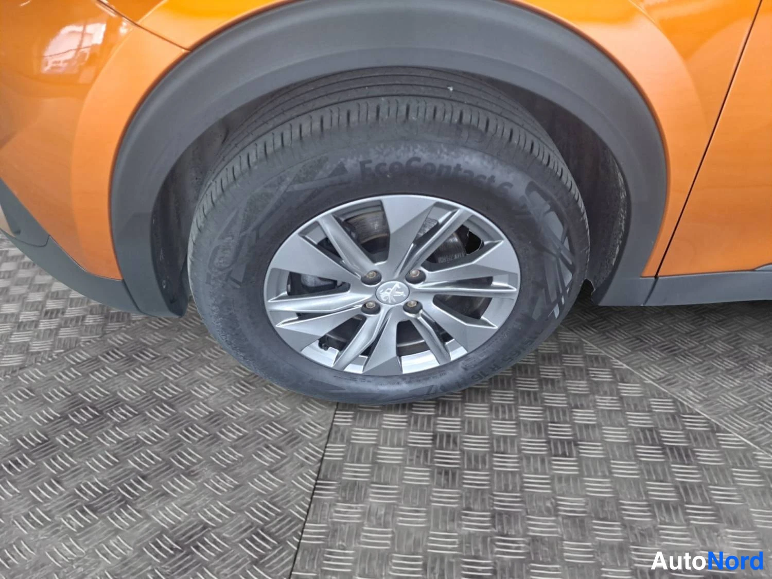Oranssi Peugeot 2008 2023, kuva 11