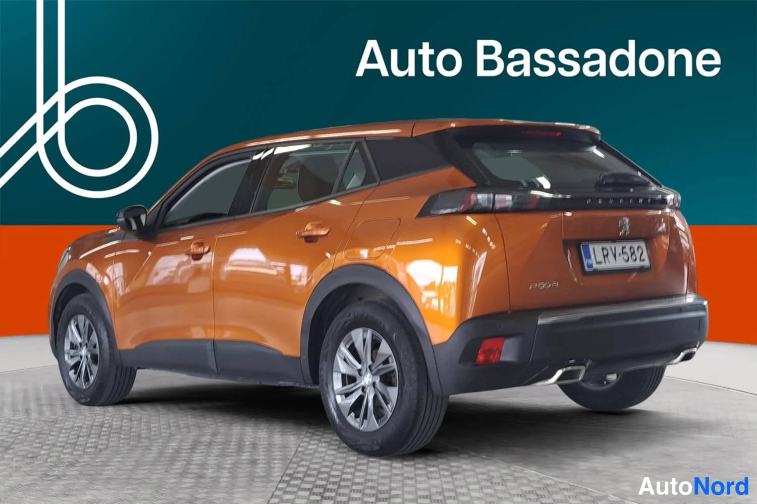 Oranssi Peugeot 2008 2023, takaviisto, kuva 6