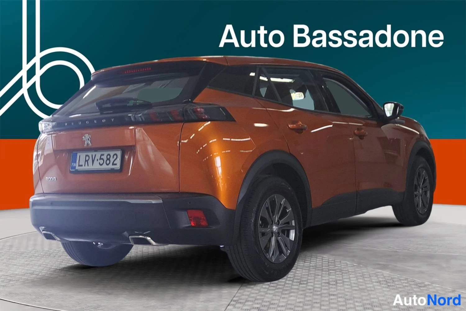 Oranssi Peugeot 2008 2023, takaviisto, kuva 5