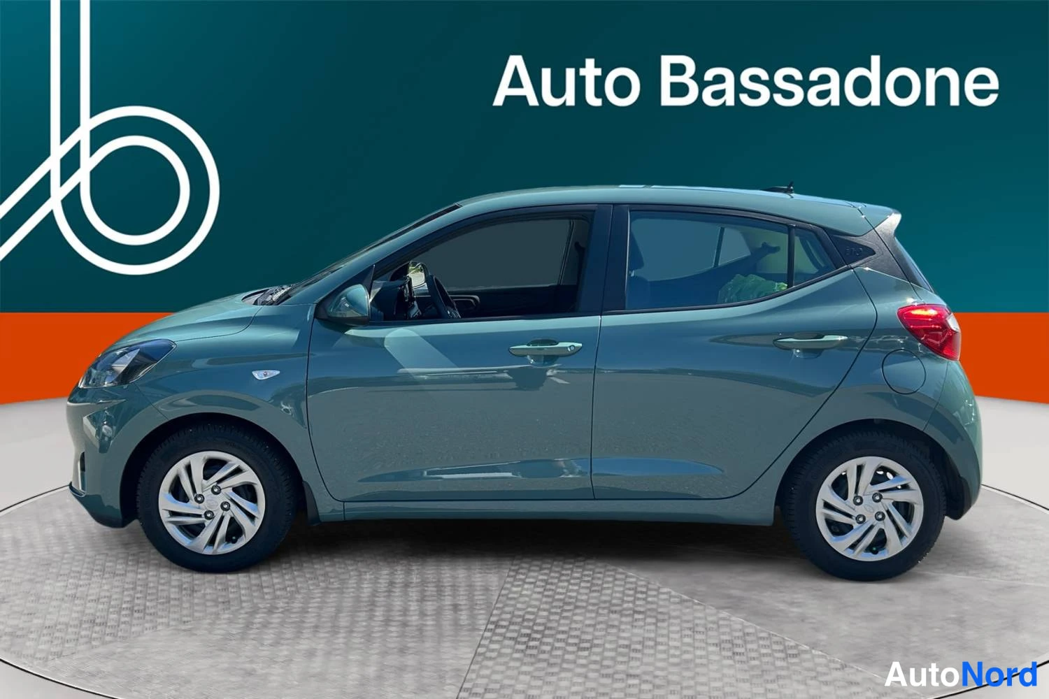 Vihreä Hyundai I10 2024, sivulta, kuva 4