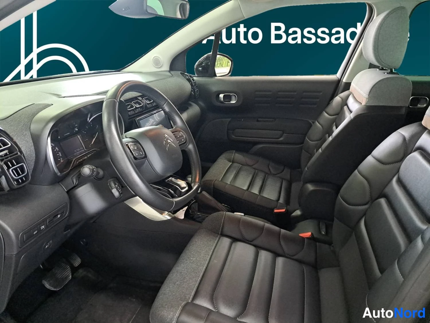 Musta Citroen C3 aircross 2022, kuva 9