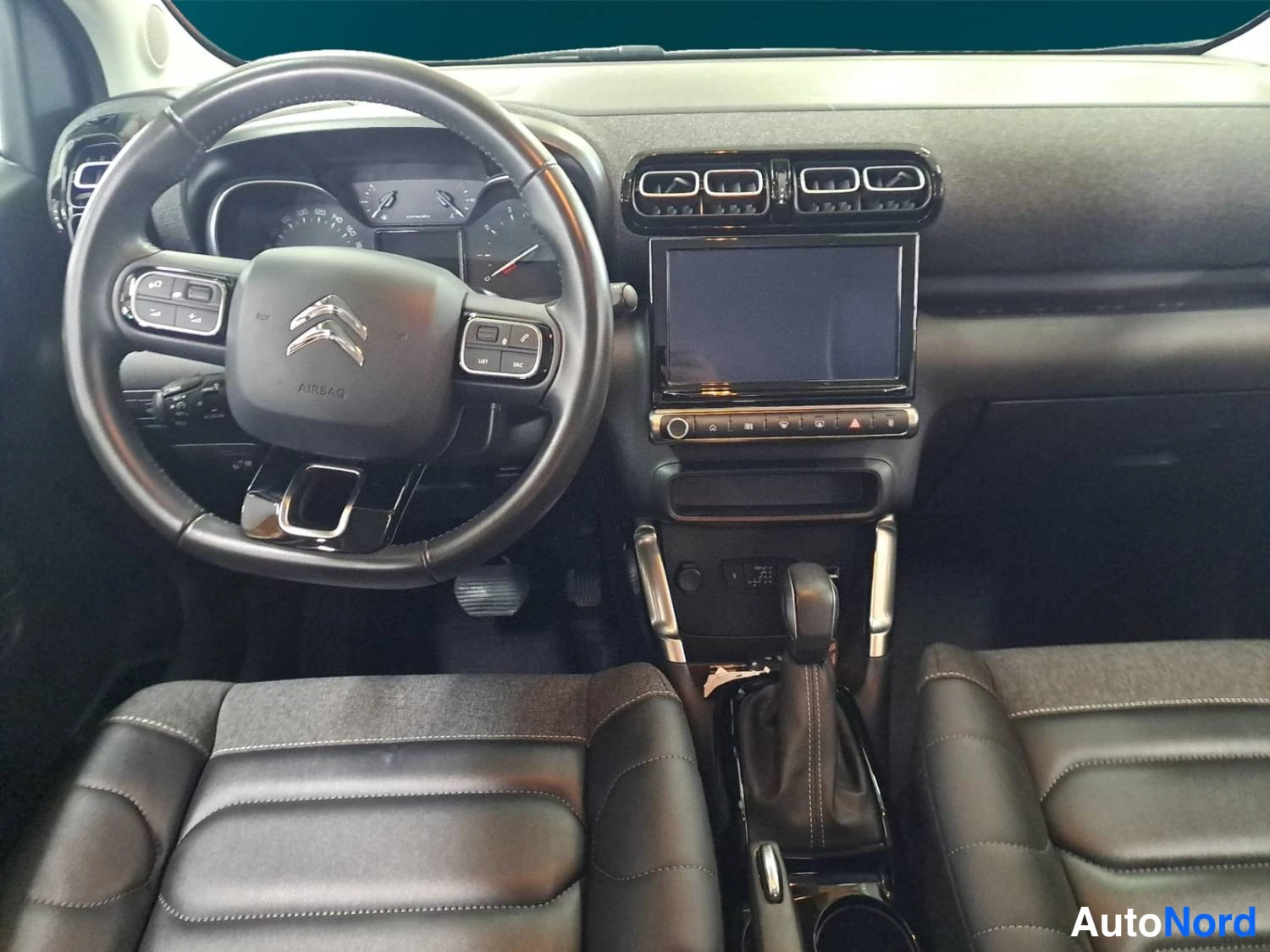 Musta Citroen C3 aircross 2022, kuva 10