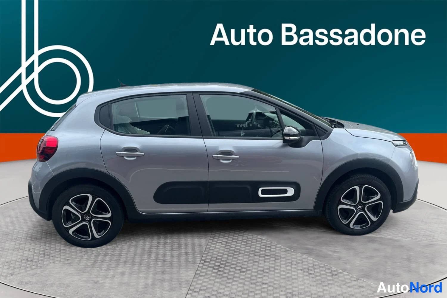 Hopea Citroen C3 2023, sivulta, kuva 5