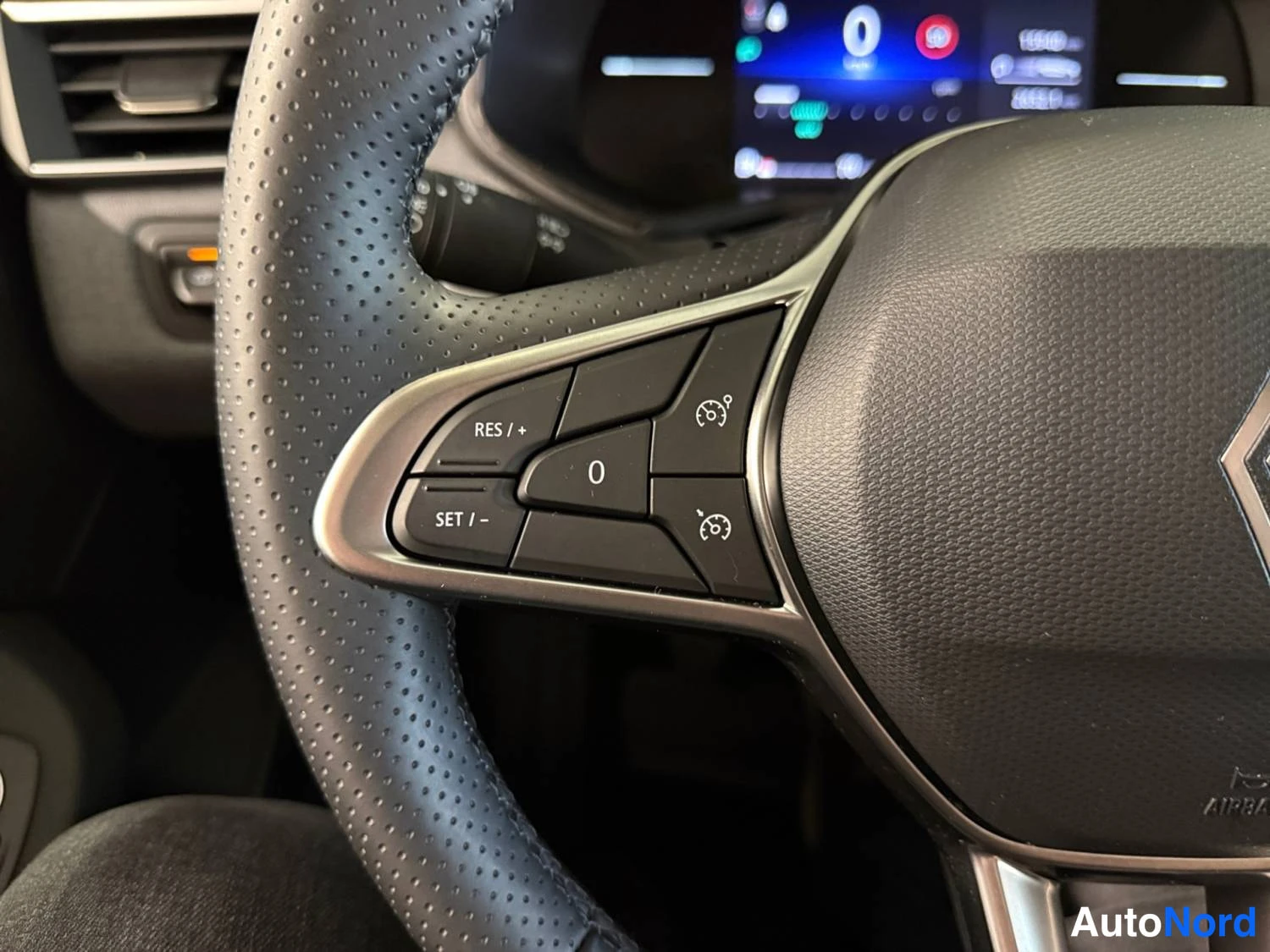 Hopea Renault Clio 2024, kuva 20