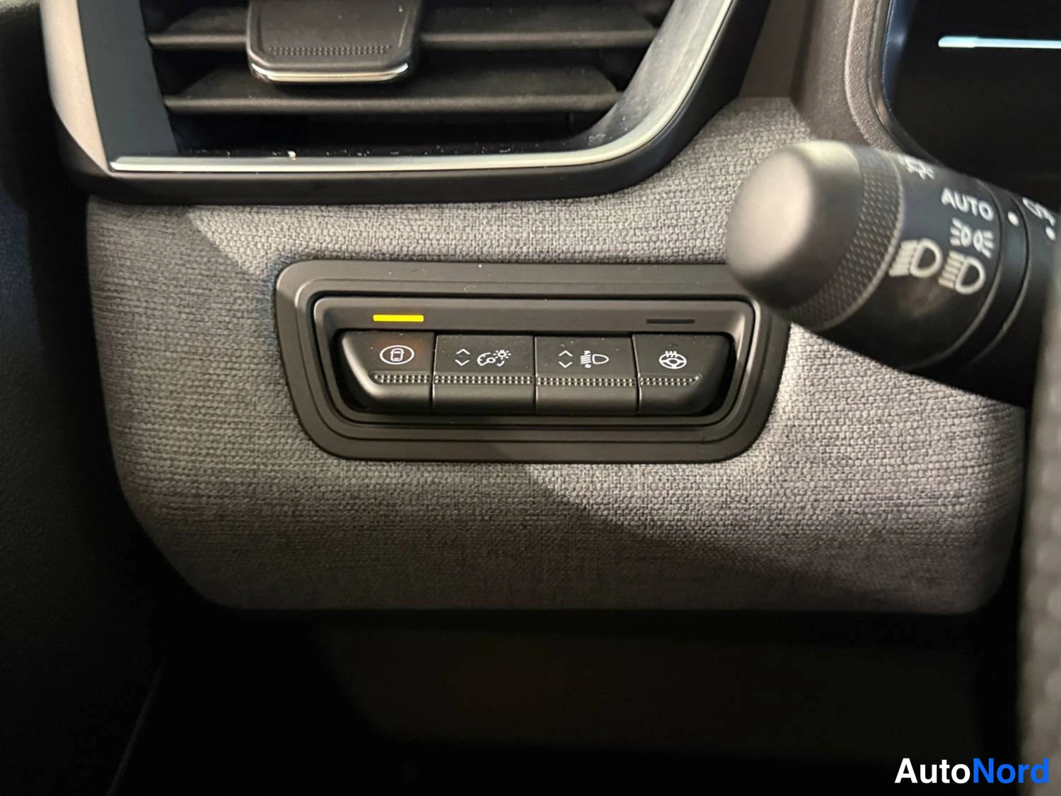 Hopea Renault Clio 2024, kuva 21