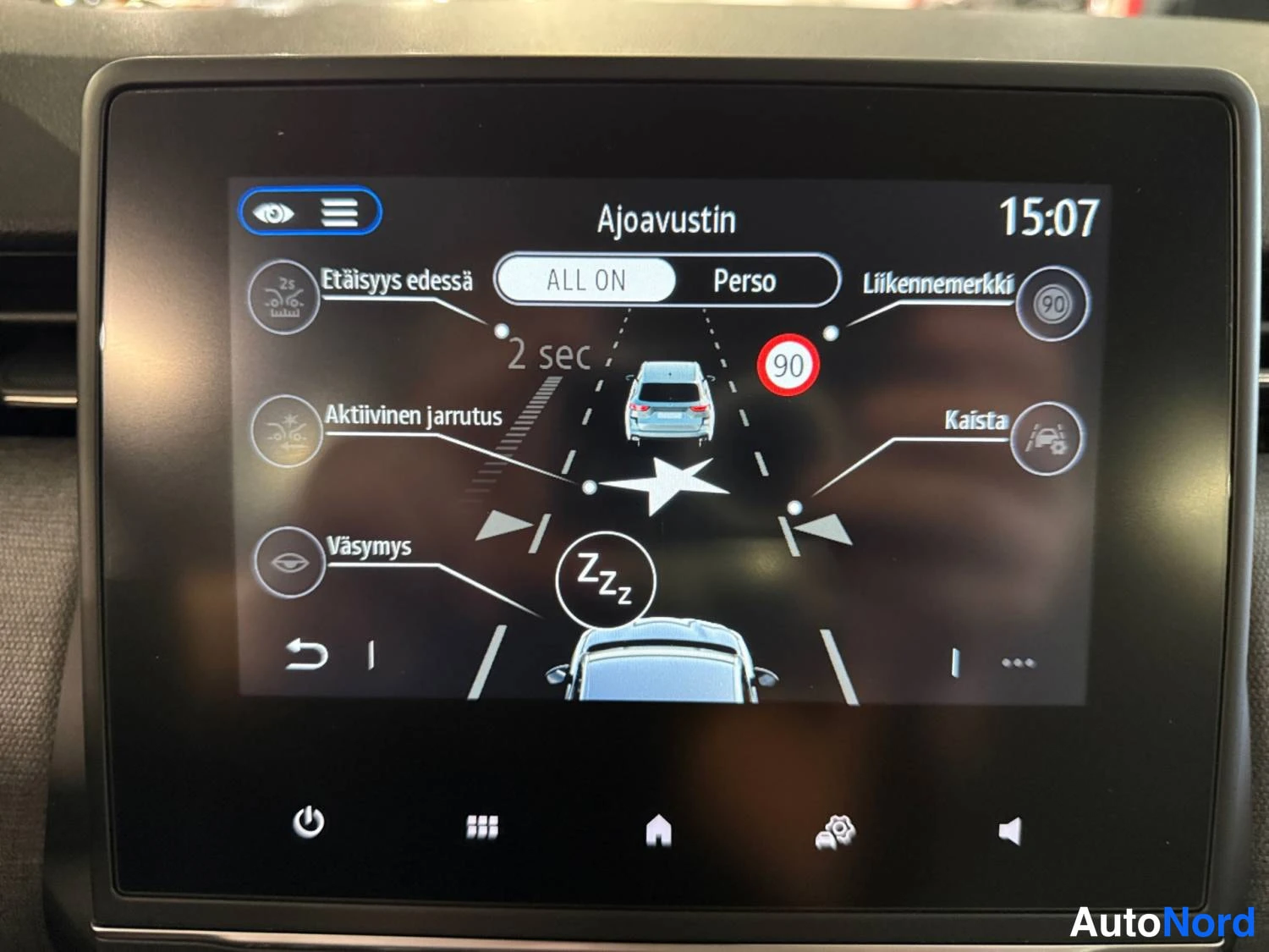 Hopea Renault Clio 2024, kuva 25