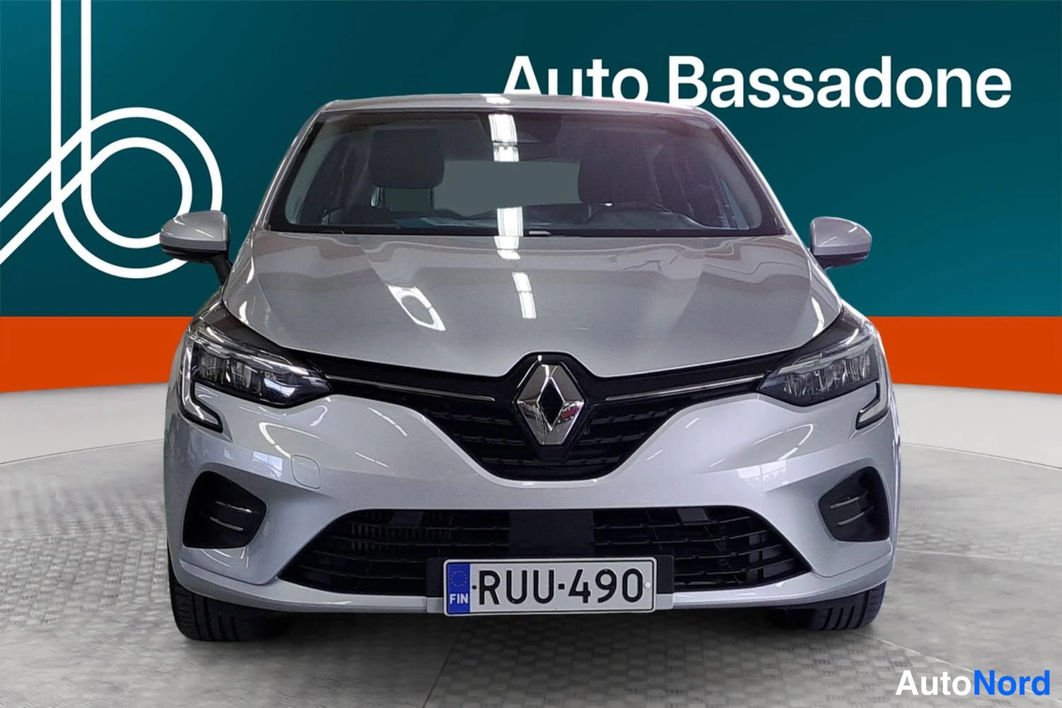 Hopea Renault Clio 2021, edestä, kuva 4