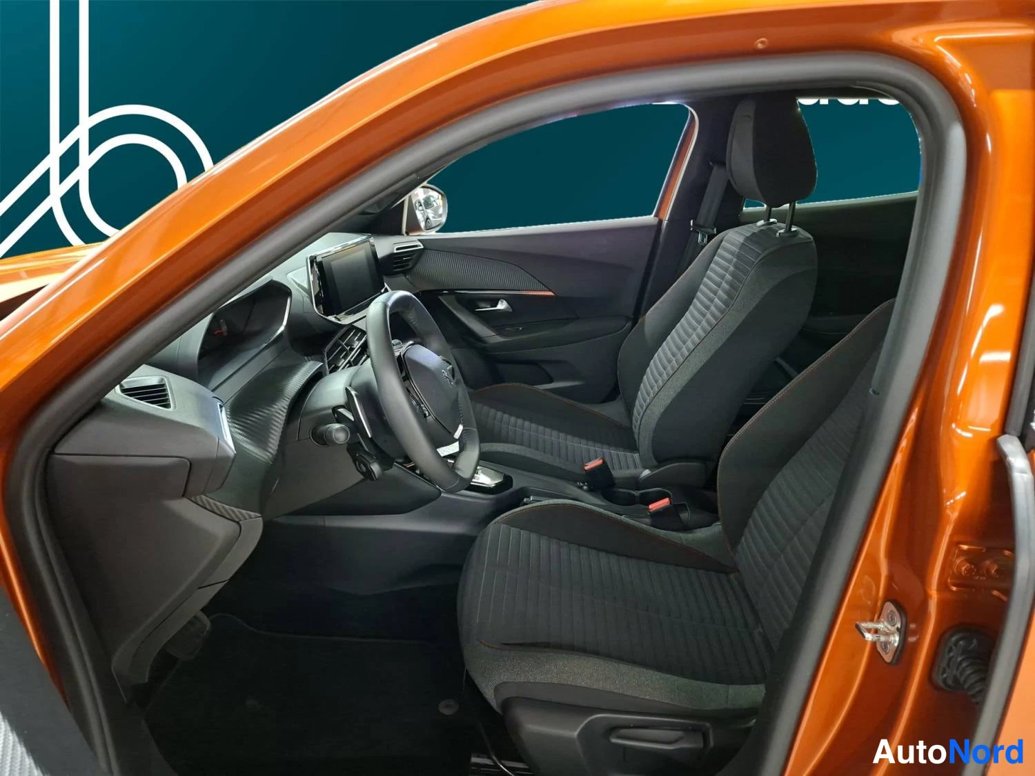 Oranssi Peugeot 2008 2023, kuva 10