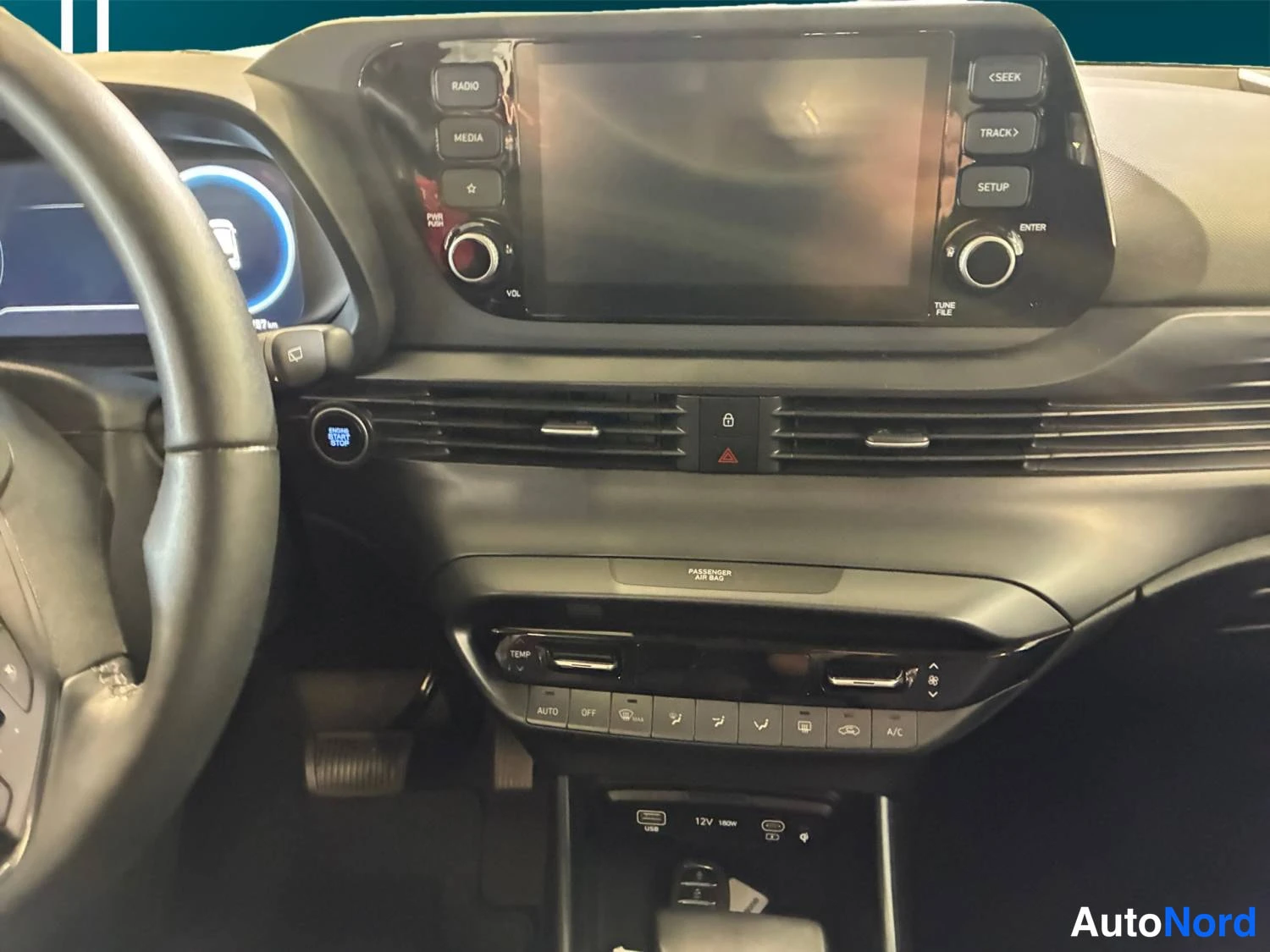 White Hyundai I20 2024, photo 12