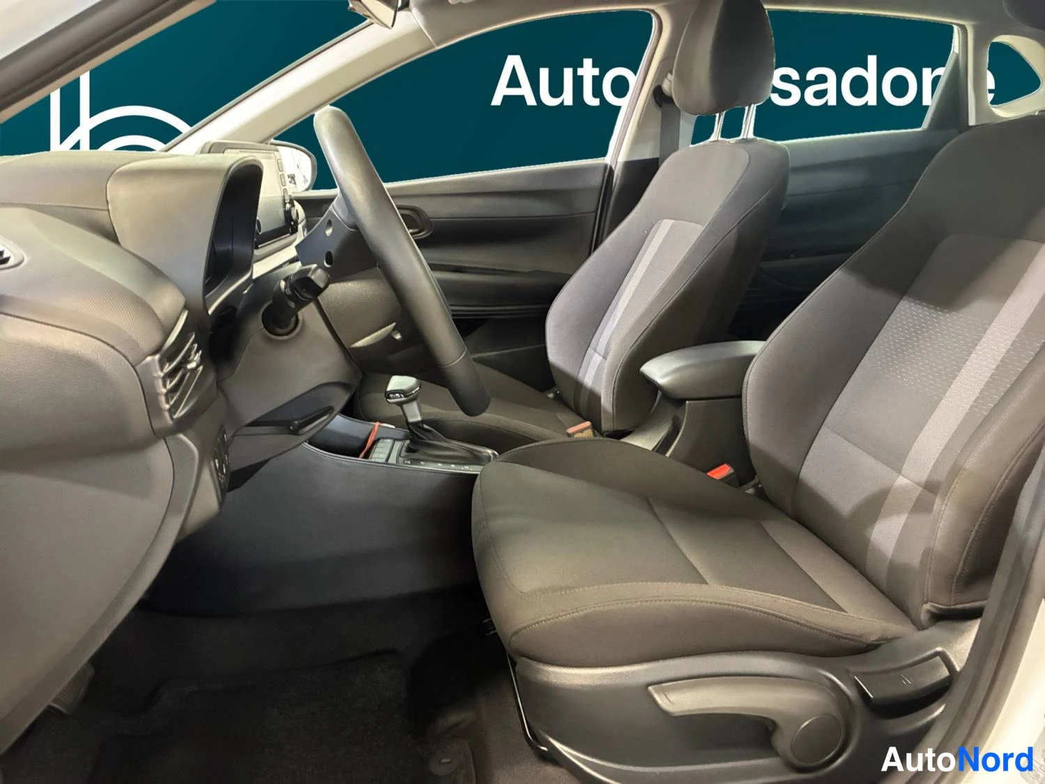 White Hyundai I20 2024, photo 10