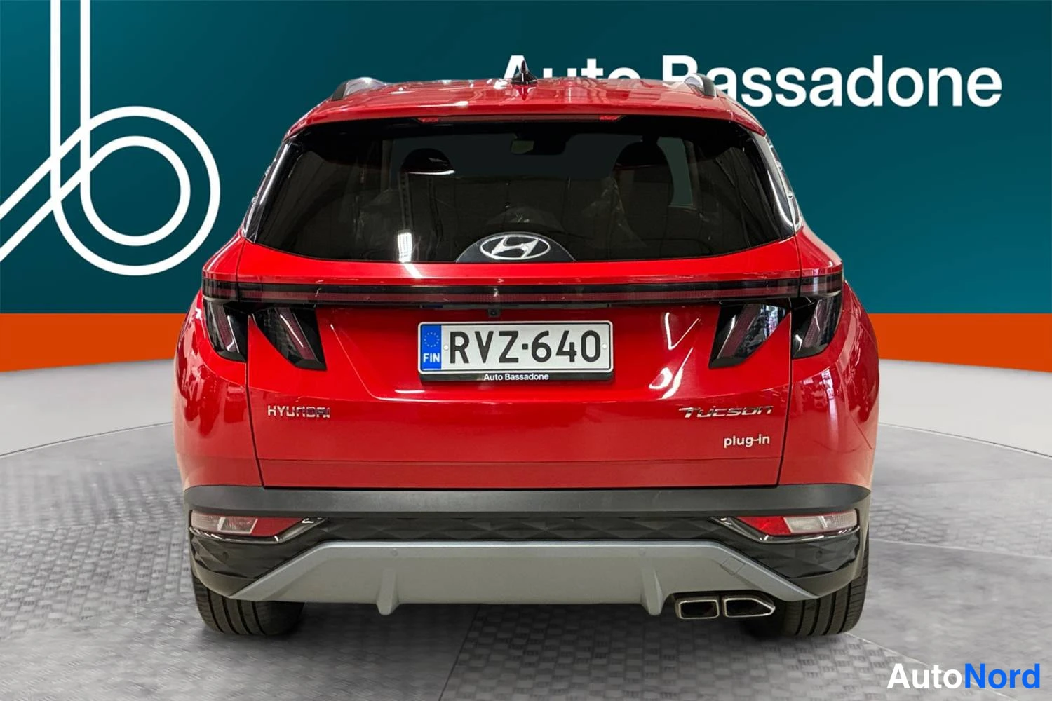 Punainen Hyundai Tucson 2024, takaa, kuva 13