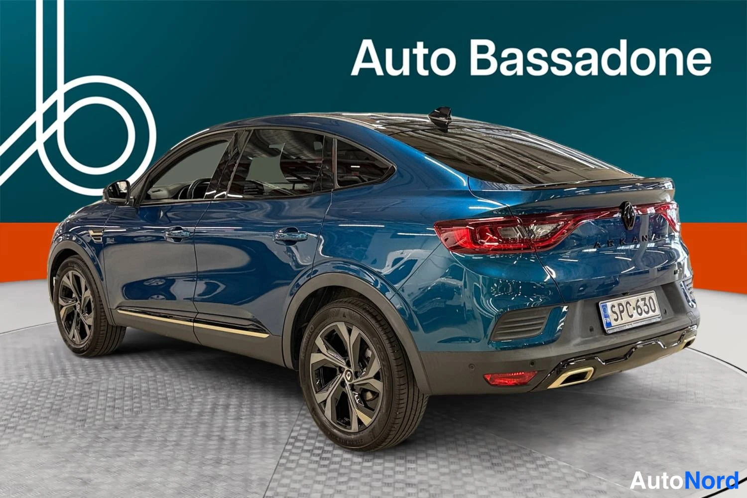 Sininen Renault Arkana E-Tech 2023, takaviisto, kuva 7