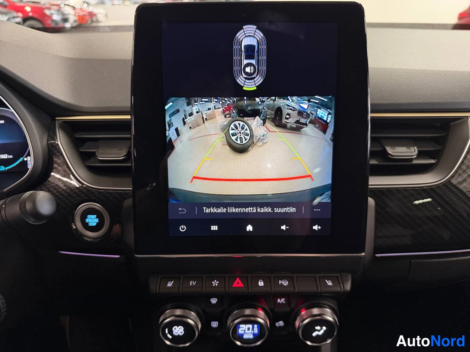 Sininen Renault Arkana E-Tech 2023, kuva 28