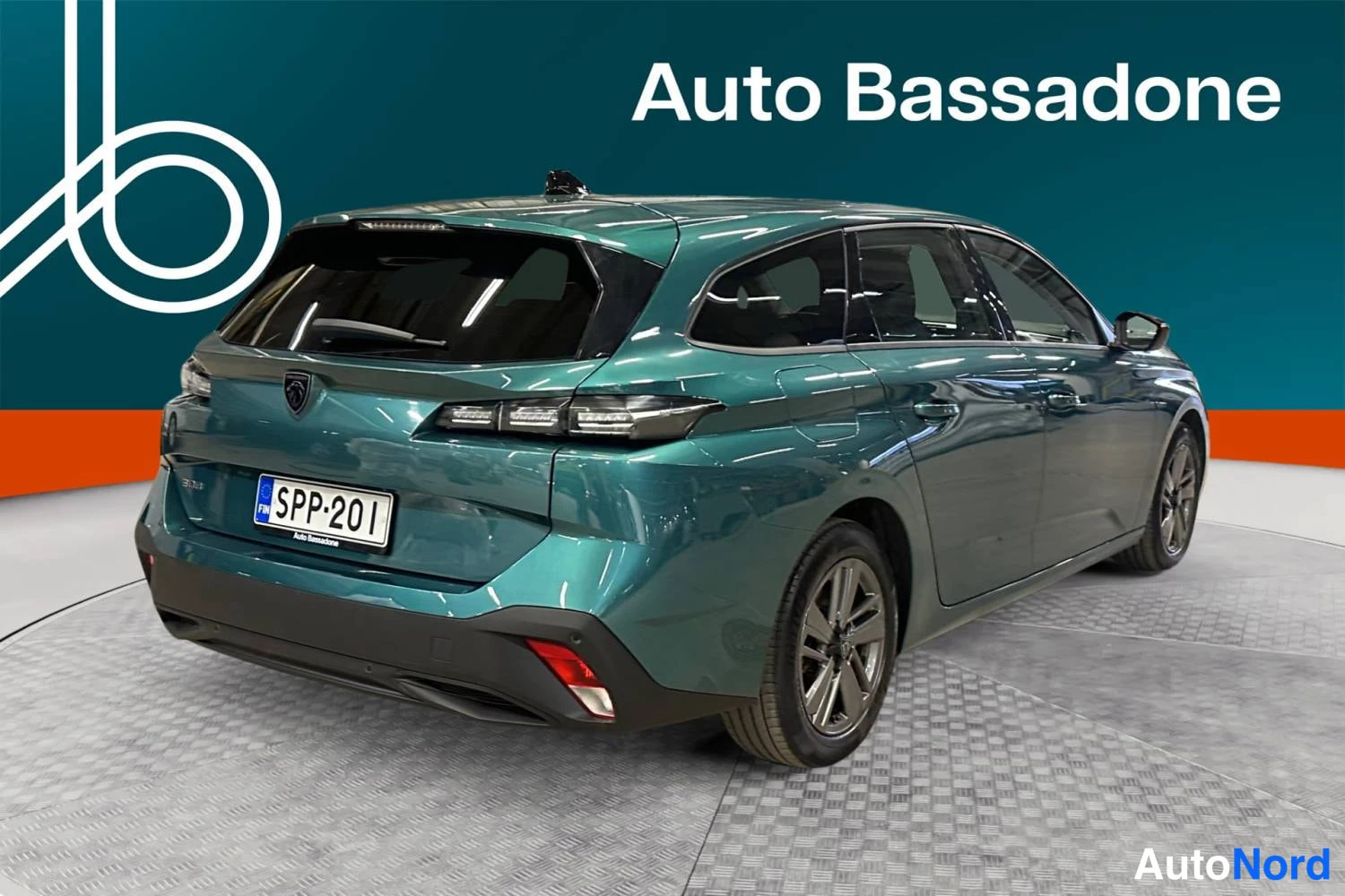 Peugeot 308 2023, takaviisto, kuva 7