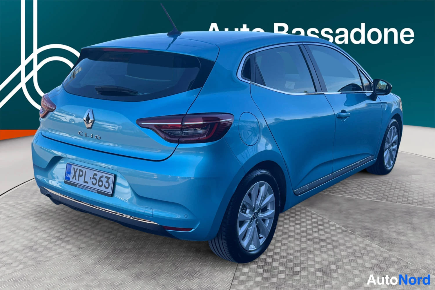 Sininen Renault Clio 2021, takaviisto, kuva 7