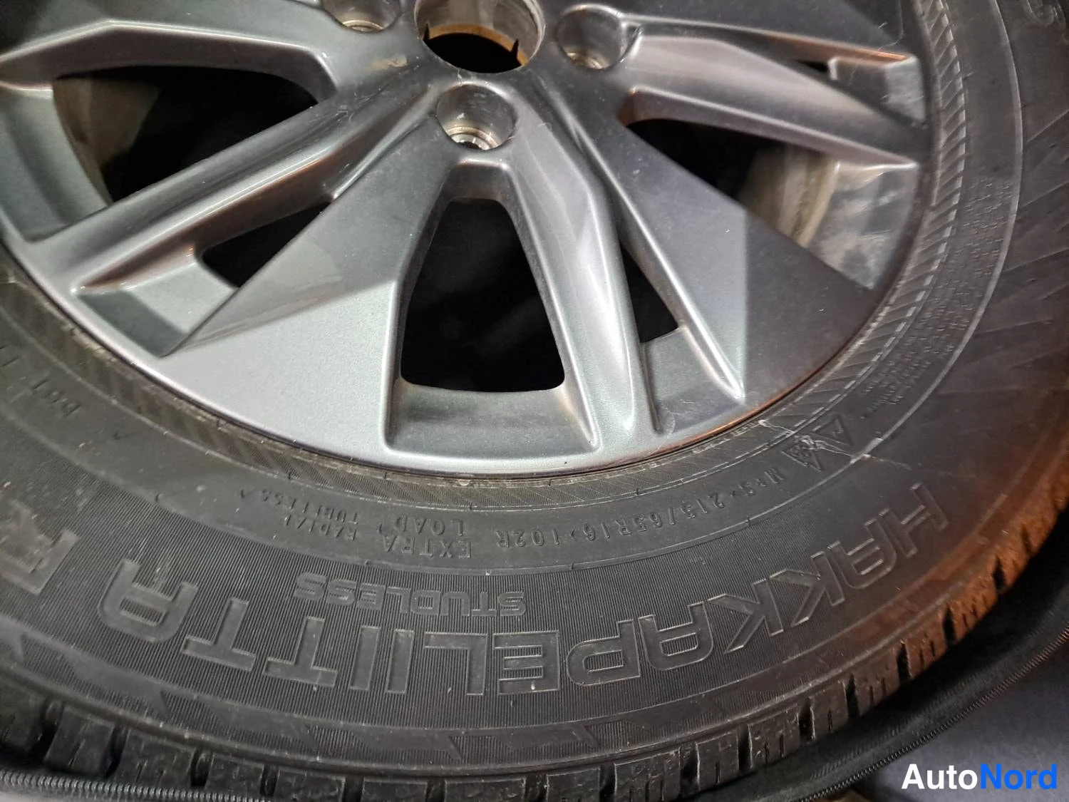 Oranssi Peugeot E-2008 2023, kuva 16